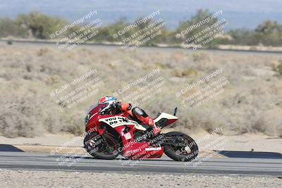 media/Dec-07-2025-CVMA (Sun) [[3e7d2de5dc]]/Race 9-Formula UL Shootout/